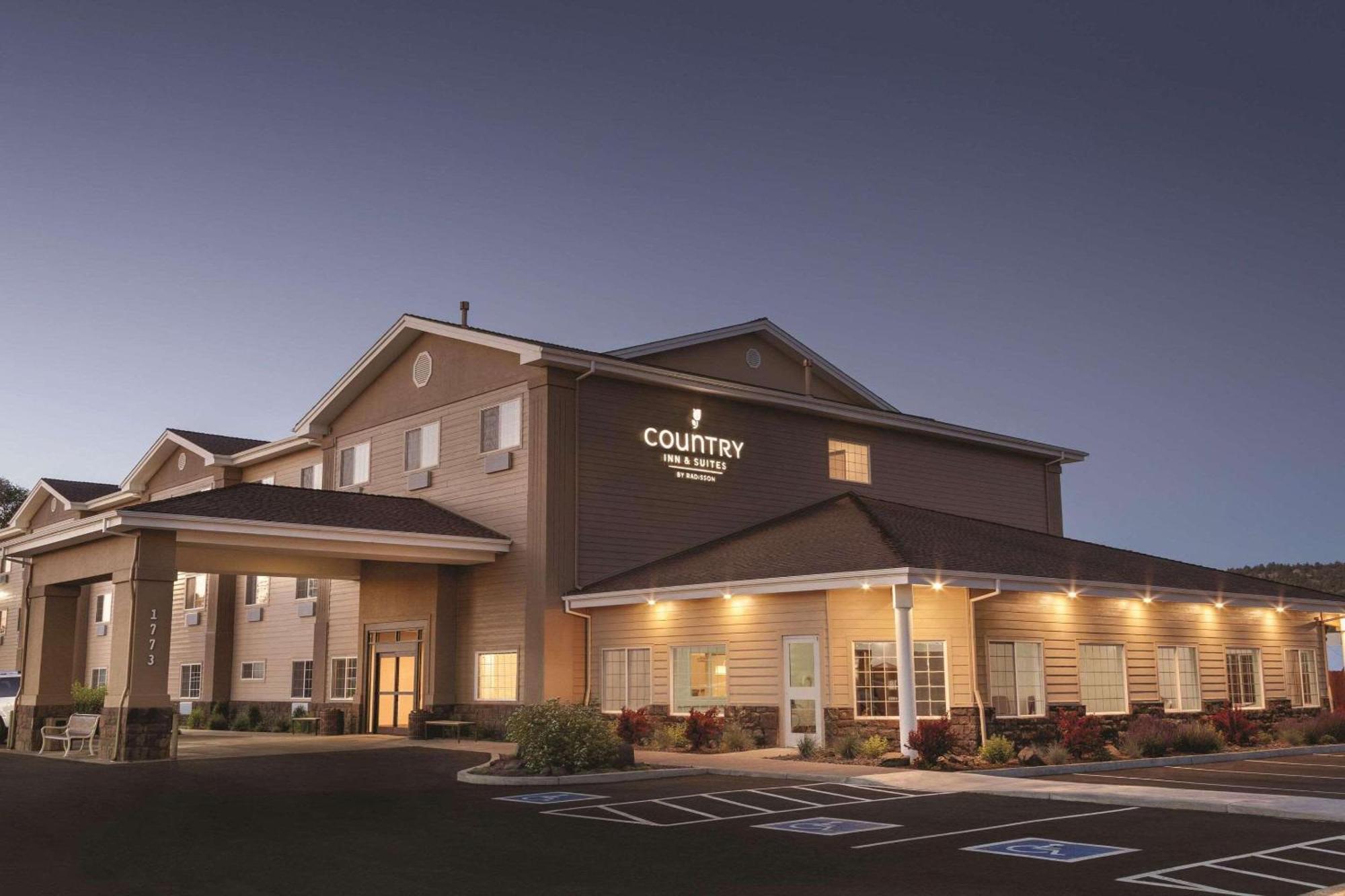 Country Inn & Suites By Radisson, Prineville, Or Εξωτερικό φωτογραφία